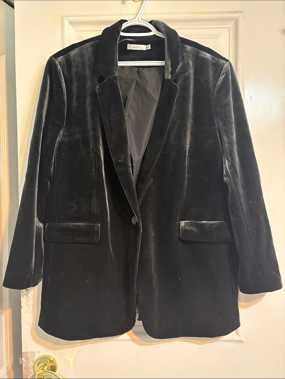 Ricki's Black Velvet Single-Button Blazer